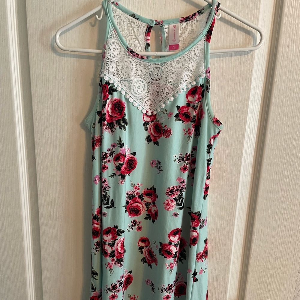 No boundaries sundress. Perfect condition!